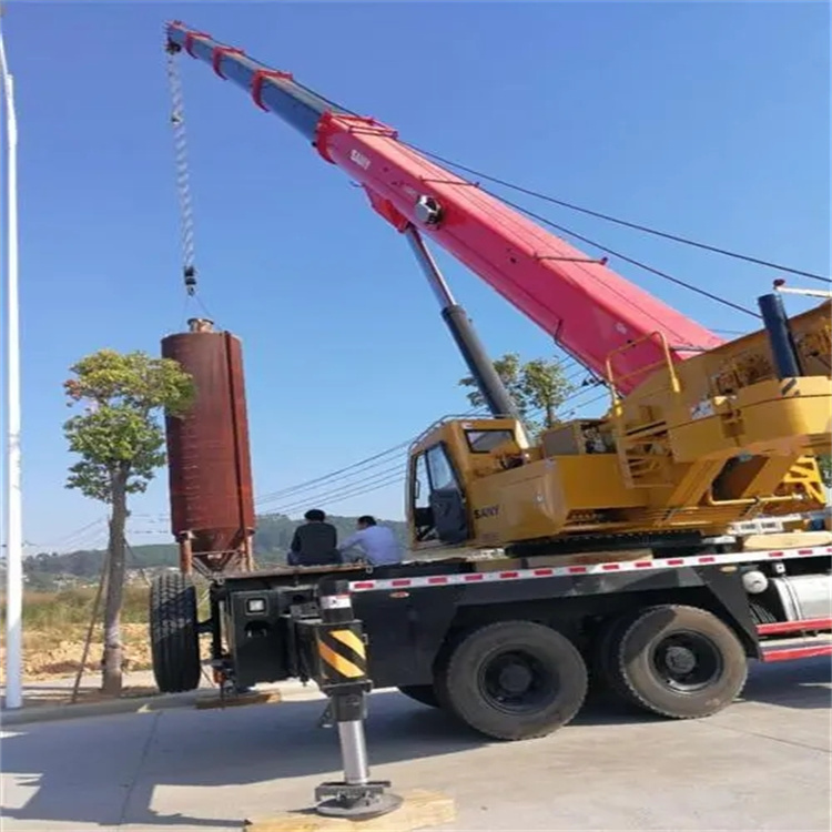 荆门专业吊车租赁多少钱